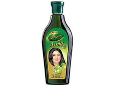 Factory producing fake Dabur oil busted