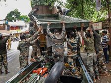 Kerala floods: Rains subside, 9 lakh people take shelter in relief camps