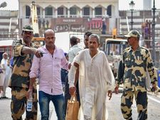 Indian reunites with family after spending 36 years in Pakistan prison 