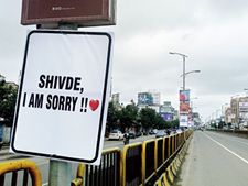 To make up with girlfriend, Pune man puts up 300 ‘I am sorry banners’