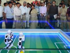 Rajasthan govt working to nurture entrepreneurship: Raje