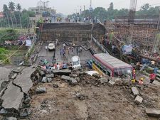 Mamata govt was warned about Majerhat bridge’s poor condition in 2016