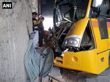 School bus rams into a divider in Noida, 12 children injured