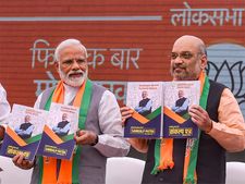 Lok Sabha polls: Rajasthan BJP, Congress spar over manifesto
