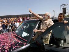From grand roadshow to Ganga Aarti; Modi sends a strong message to opposition from Varanasi