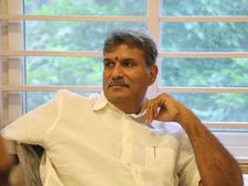 Kesineni Srinivas refuses to accept post of TDP Whip post in Lok Sabha