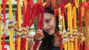 Raksha Bandhan 2022: When to celebrate Rakhi? Know Shubh Muhurat, rituals, celebrations