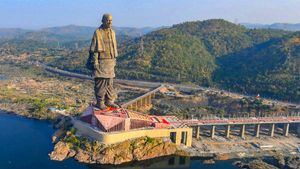 FIR lodged as Rs 5.24 crore of Statue of Unity's ticket sale siphoned off 