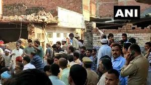 12 dead, many injured as building falls after cylinder blow