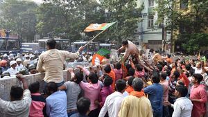 Clash breaks out at BJP’s protest rally against the spurt in dengue cases 