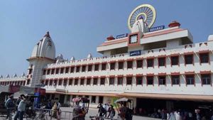 Varanasi railway station to announce in 4 south Indian languages; Marathi,Odia later 