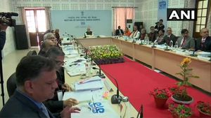 PM Modi chairs first meeting before reviewing Namami Gange project 