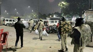 Anti-CAA: Blankets of protesting women 'snatched' by police near Clock Tower in Lucknow