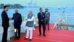 President Kovind arrives in Kochi, will visit Lakshadweep Island