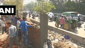 Ahead of US President Donald Trump's visit to India, Gujarat civic bodies erect wall to shield slums
