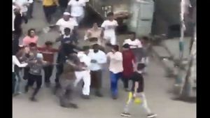 Coronavirus lockdown: Violators attack cops in ‘red zone’ Howrah district in Kolkata