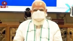 PM Modi at Hyderabad's Bharat Biotech facility to review vaccine development