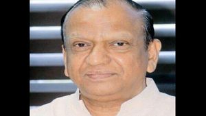 Congress leader Sharad Ranpise passes away at 71