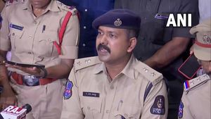Hyderabad minor gang-rape: 1 arrested, 5 accused identified and minister's son not involved: Cops