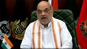 Amit Shah's security breach: TRS leader parks car ahead of HM's cavalcade, accuses cops of vandalism