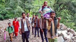 Uttarakhand: Sick woman carried on shoulders for 12 km to see doctor