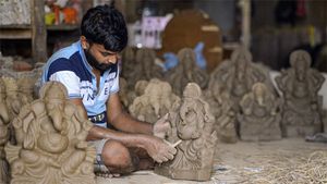 Ganesh Chaturthi 2022: Rajasthan man to give away 500 eco-friendly Ganapati idols