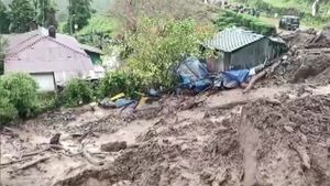 Kerala: Landslide kills 5 of family