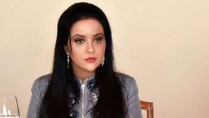 Woman arrested for abusive posts on Amruta Fadnavis