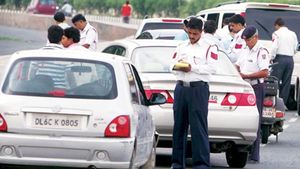 Delhi: Crackdown on defaulters, 17 fined for not wearing seat belts
