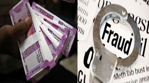 Retired woman, lured by bank employee, loses Rs 26 lakh in insurance fraud