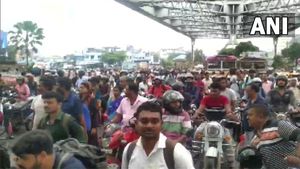 BJP's Nabanna Chalo throws traffic out of gear in Kolkata