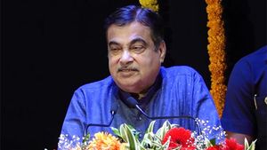 Gap between rich and poor has widened, needs to be bridged: Gadkari