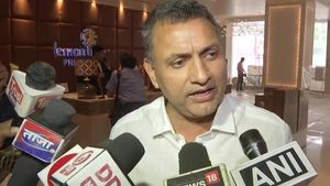 Bihar: Nitish's minister calls himself 'sardar of thieves' 