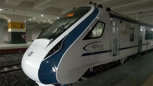 Vande Bharat train to run 6 days a week between Mumbai Central and Gandhinagar
