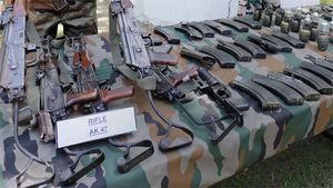 Kolkata police busts firearms unit in Jamtara