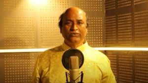 Odisha: Singer collapses, dies while performing on stage