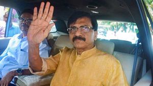 Shiv Sena's Raut hails Fadnavis, wants to meet PM Modi, Shah 