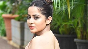 Uorfi Javed gets rape, death threats on WhatsApp; one arrested