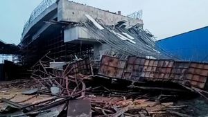 Hyderabad: 8 Injured After Flyover Slab Collapses In LB Nagar