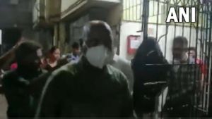 Mumbai: 56-Year-Old Man Kills Live-In Partner, Chops Body Into Pieces, Boils Them In Cooker​