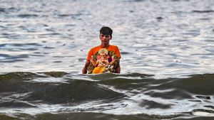 More Than 19,000 Cops On Ganesh Immersion Duty In Mumbai