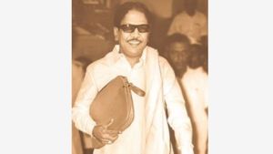 Development of Tamil Nadu under DMK rule - from 1 padi rice for Rs.1 to Metro project