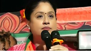 Vijayashanthi Returns To Congress Fold After Nine-Year Hiatus