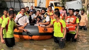 Aamir Khan Safe After Being Rescued From Chennai Floods Caused By Cyclone Michaung