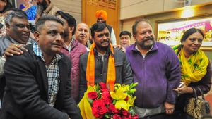 AAP Challenges Chandigarh Mayor Poll Results In HC, Demands Re-Polling Supervised By Former Judge