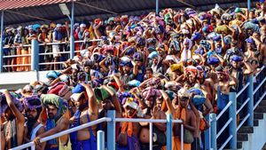 Sabarimala Temple Draws Massive Pilgrim Turnout On New Year Day