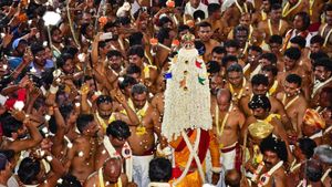 Bengaluru's 300-Year Old Karaga Festival Returns: 9-Day Festival To Be Held From April 15-23