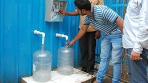 Bengaluru Water Crisis: RO Unit Shutdowns Leave Locals Struggling