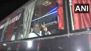 Jharkhand Floor Test: JMM, Congress, RJD, CPIM MLAs Return To Ranchi From Hyderabad 