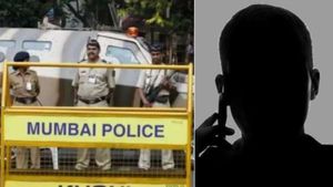 Mumbai Bomb Threat Traced To +92 Pakistani Number, Sender's Location Being Tracked